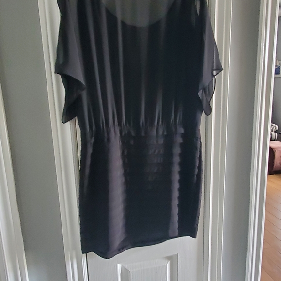 Evening dress - Picture 2 of 5